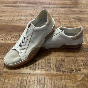 Dolce Vita Zina Sneakers